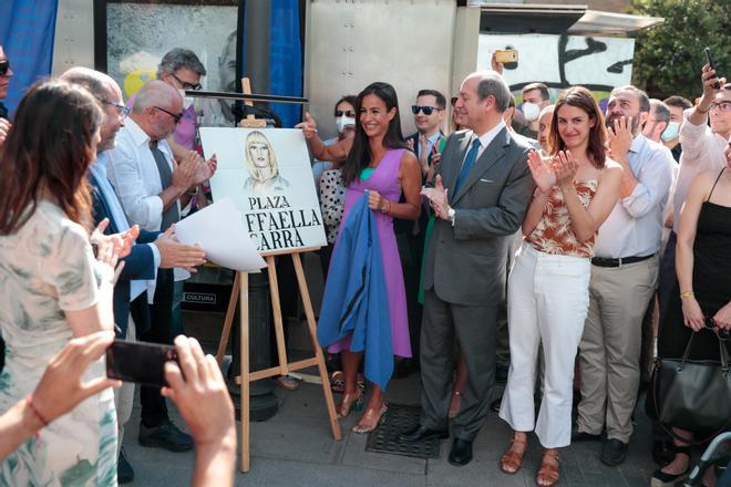 Begoña Villacís en el homenaje a Raffaella Carra