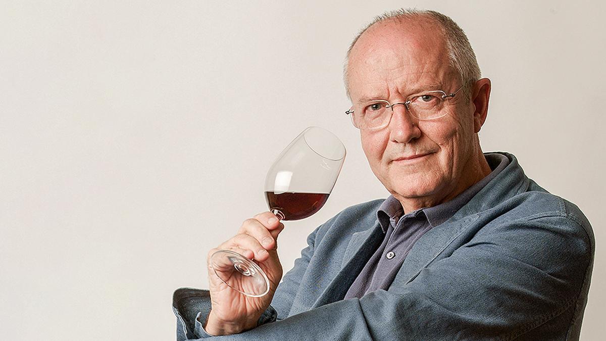 José Peñín no solo es el mejor crítico de vinos españoles según el último Ranking BWW, sino uno de los mejores comunicadores vinícolas del mundo.
