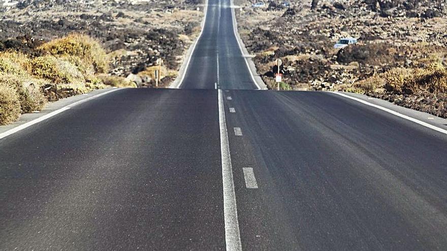 Tramo de la carretera hacia Órzola.