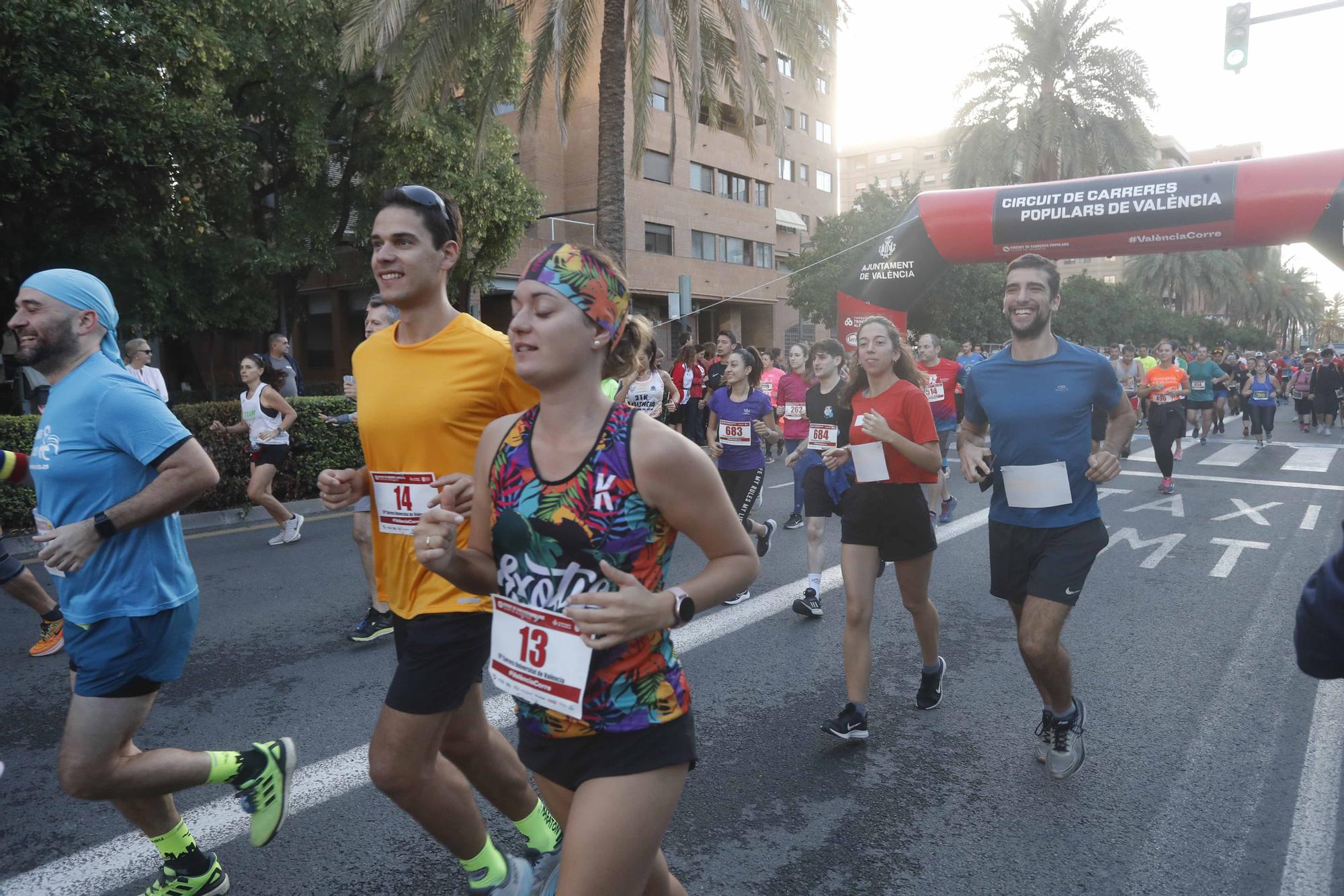 ¡Búscate en la X Carrera de la Universitat de València!