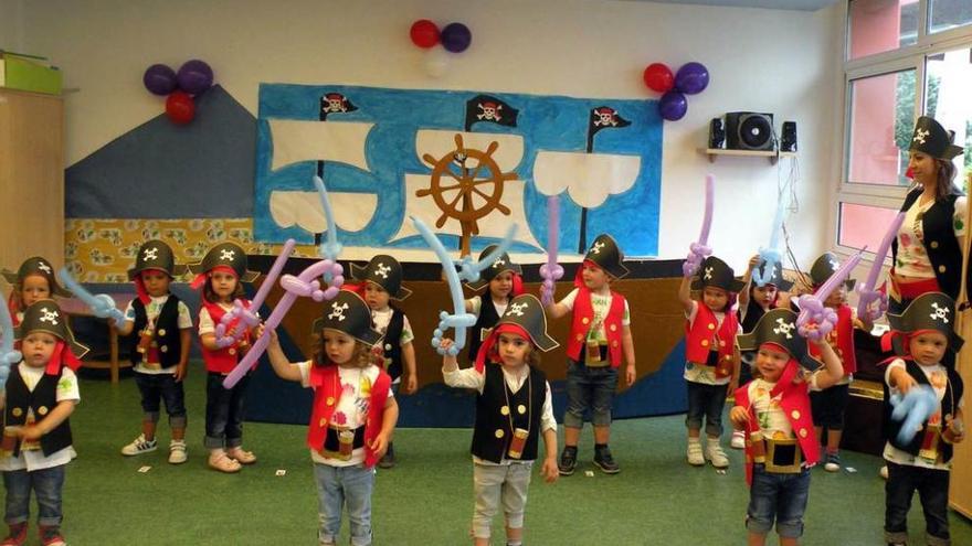 La escuela infantil llanisca, de fiesta