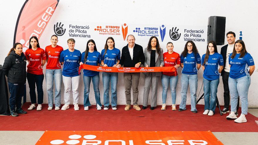 Presentat a Pelayo el III Trofeu Rolser de raspall femení