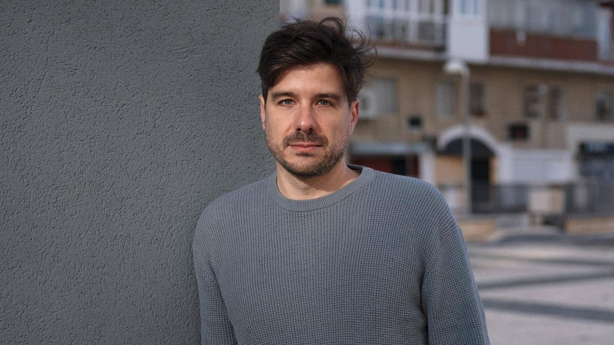 Alejandro Narden, escritor y periodista placentino.