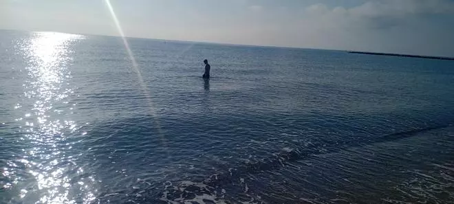 El desnivel submarino de Cullera da paso a una extensa llanura marina