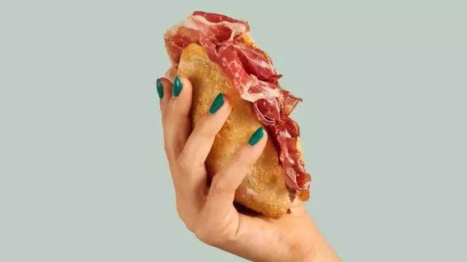 El bocadillo de jamón se da tres vueltas gracias a Sacha (el chef favorito de Dabiz Muñoz)