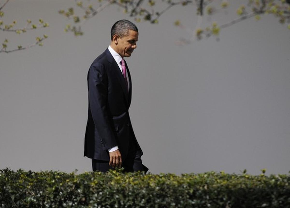 Obama vuelve a la Casa Blanca después de una conferencia en Washington