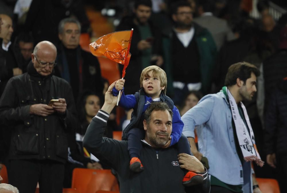 Valencia - Betis: Búscate en la grada de Mestalla