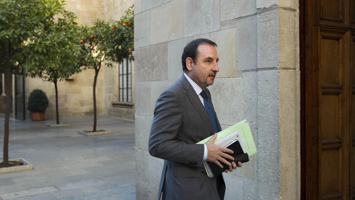 El 'conseller' Ramon Espadaler, en el Palau de la Generalitat.