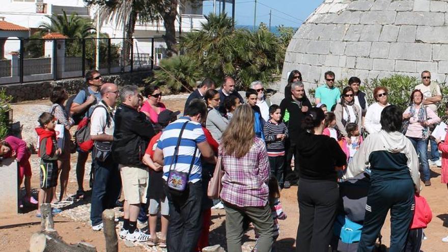 Orpesa amplía la actividad cultural de la Torre del Rey para captar turistas