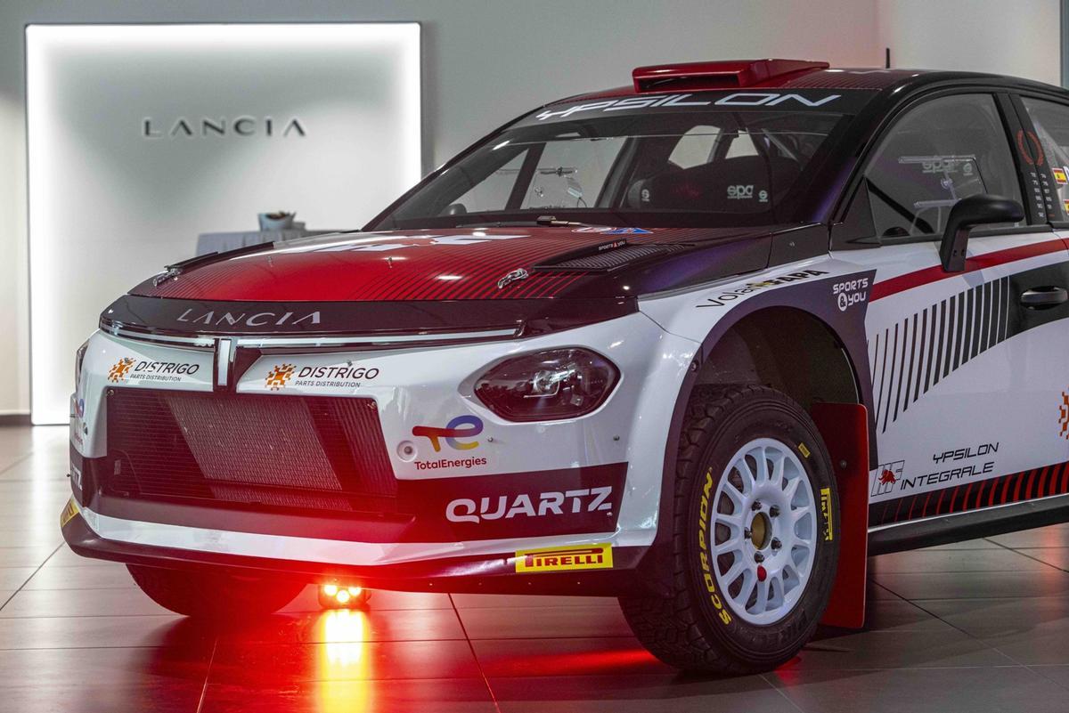 Unos de los Lancia Ypsilon Rally2 HF Integrale que este año podrá verse en el Europeo y el Supercamponato de España de rallys.