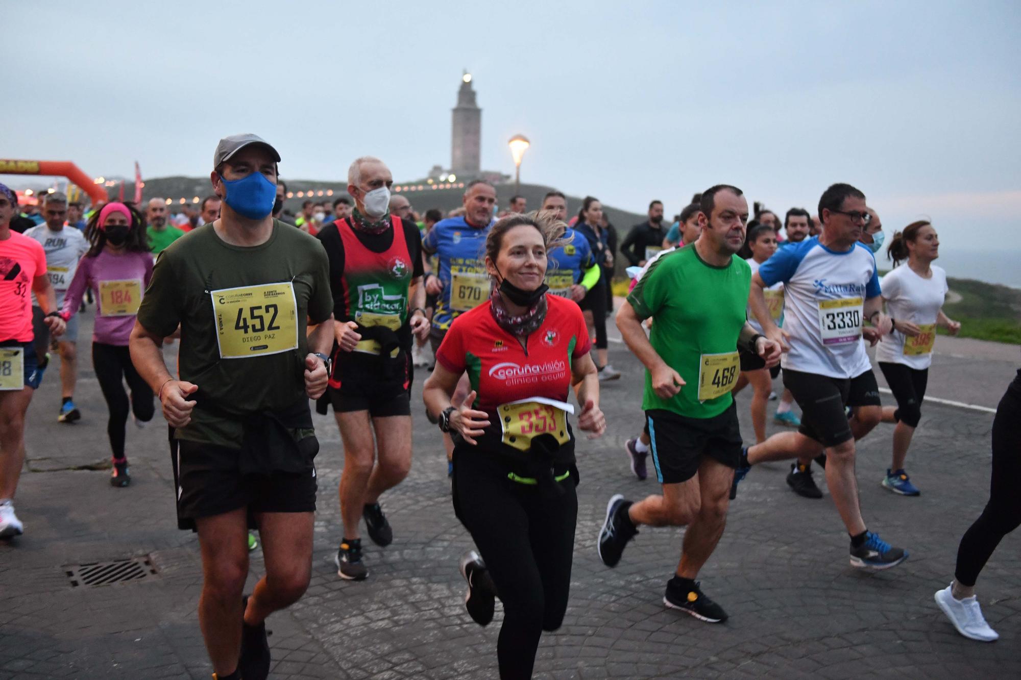 Carrera popular nocturna de la Torre de Hércules en A Coruña