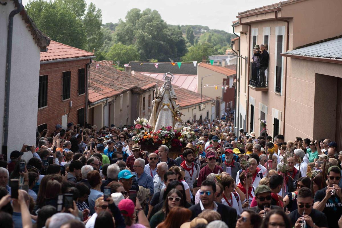 GALERÍA | La romería de la Hiniesta, en imágenes