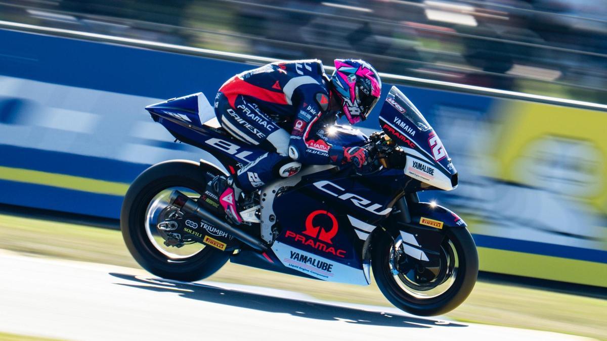 CARRERA MOTO2 | Izan Guevara reina en el caos de Le Mans