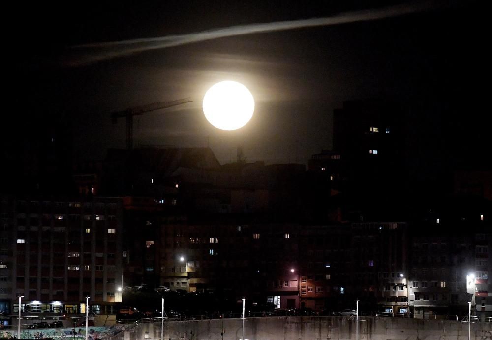 La Superluna, en A Coruña.
