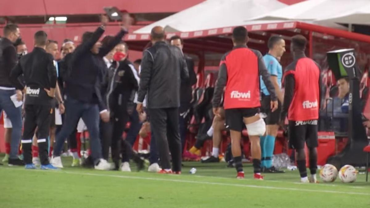 Luis García celebró antes que nadie la decisión de Jaime Latre.