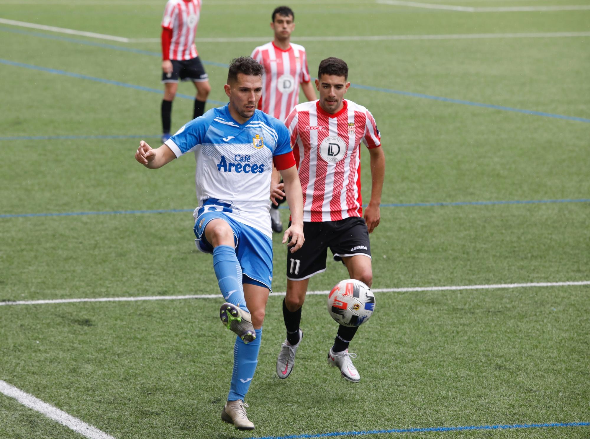 Las mejores imágenes de la jornada de Tercera División: Ceares y Llanera sacan un billete a Segunda RFEF