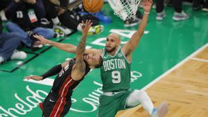 101-111. Los Heat asaltan Boston y consiguen ventaja de campo en la serie de playoffs de la NBA