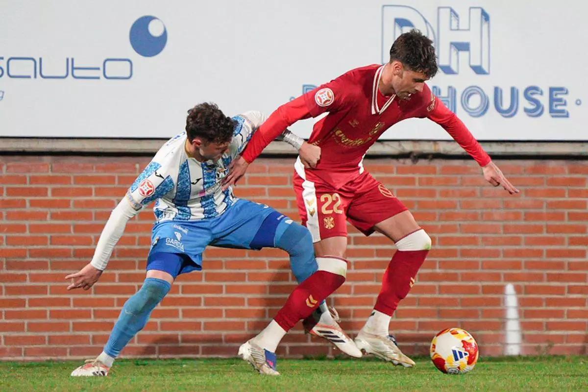 Gastón Valles, durante el partido entre Tenerife y Talavera.
