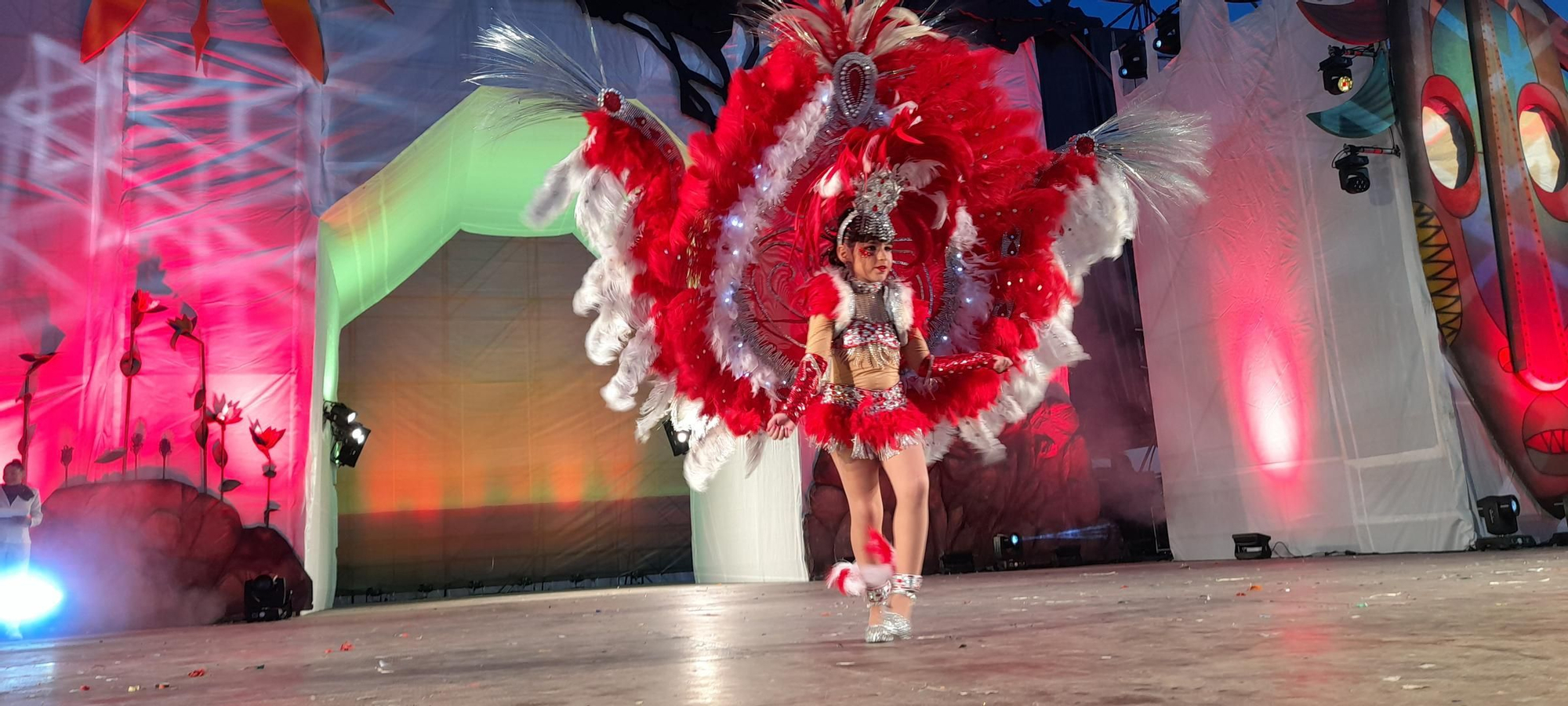 Gala infantil de reinas y reyes en el Carnaval de Vinaròs 2023.jpg