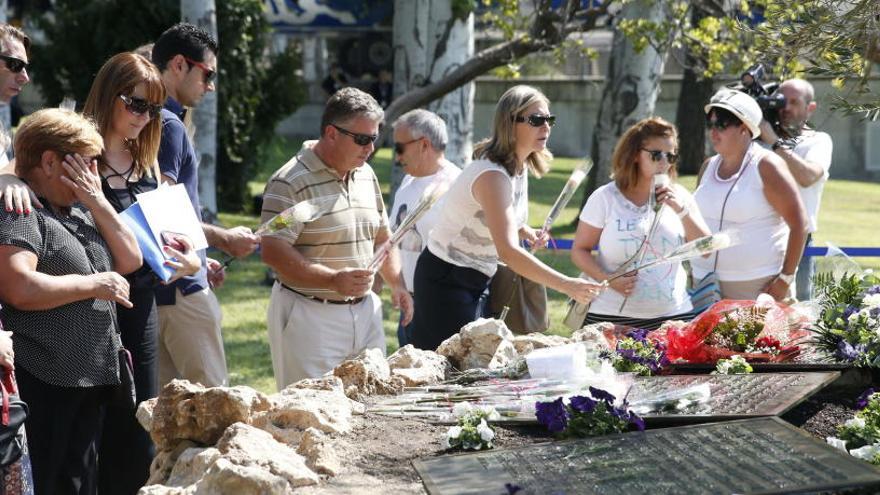 Homenaje a las víctimas de Spanair nueve años después