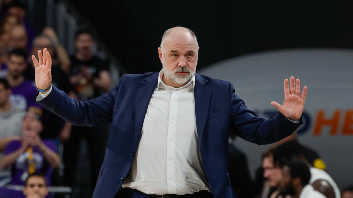 Pablo Laso se llevó una técnica por protestar en la visita de Baskonia al Real Madrid