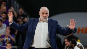 Pablo Laso se llevó una técnica por protestar en la visita de Baskonia al Real Madrid