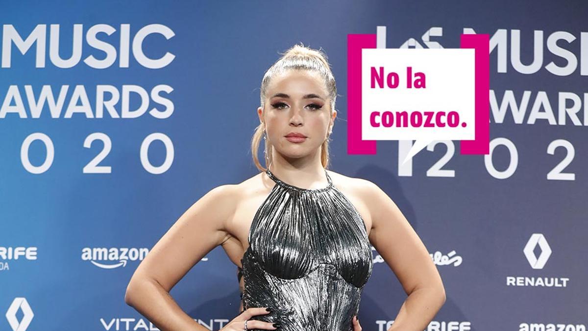 Lola Indigo 'Jolie' arrasa en 'Los 40 Music Awards':  ¡esa pierna!