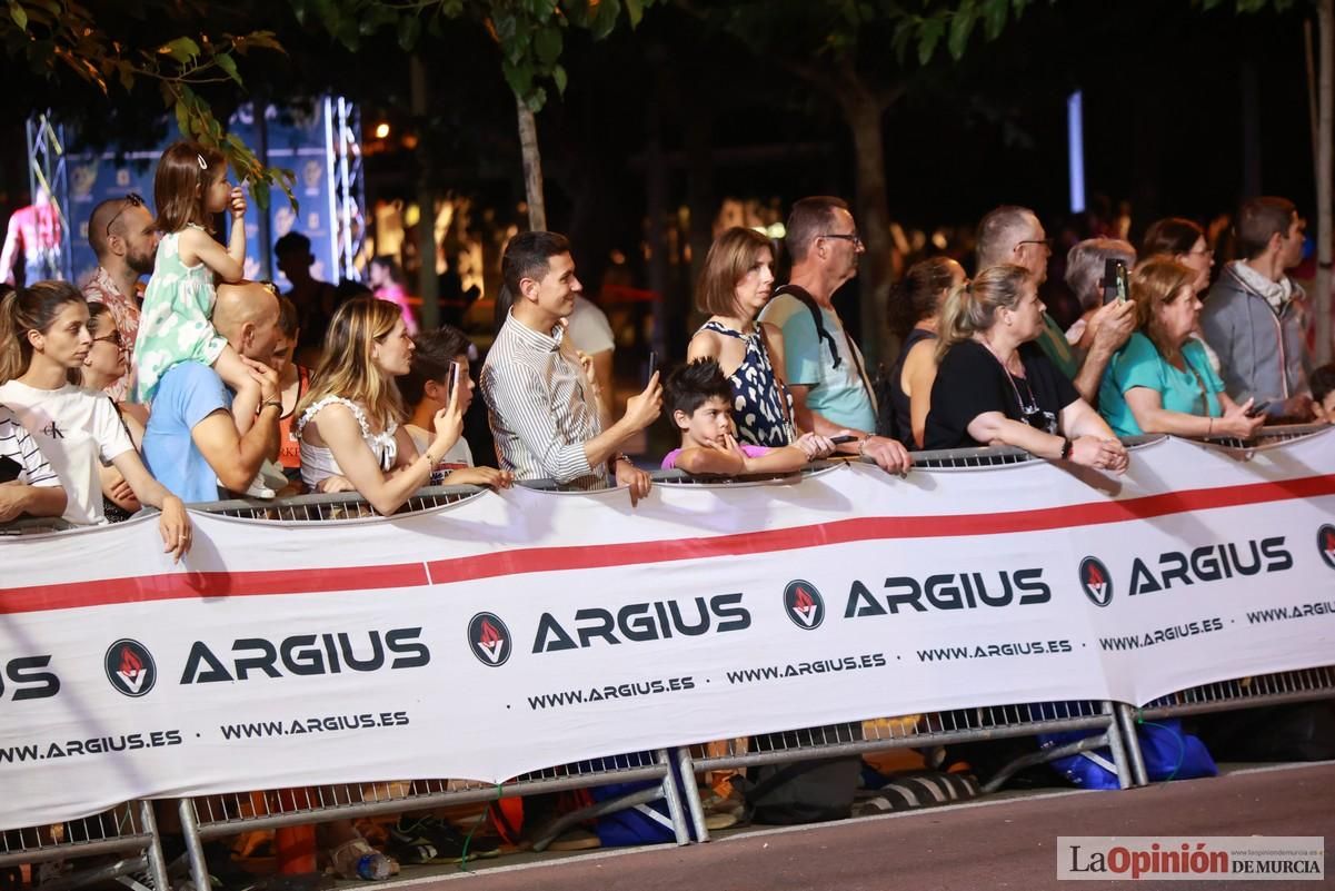 Las mejores imágenes de la carrera nocturna de Murcia