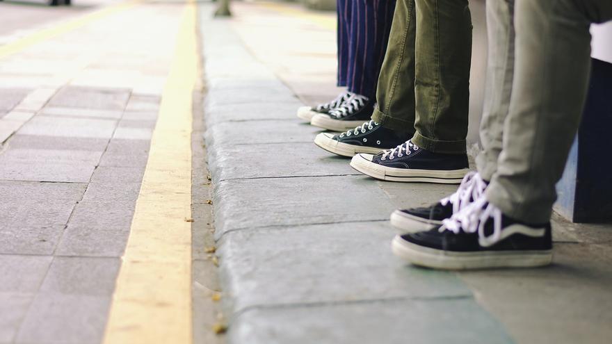 La viral reacción de una &#039;tiktoker&#039; al saber que las zapatillas se llaman &#039;maripís&#039; en Zaragoza