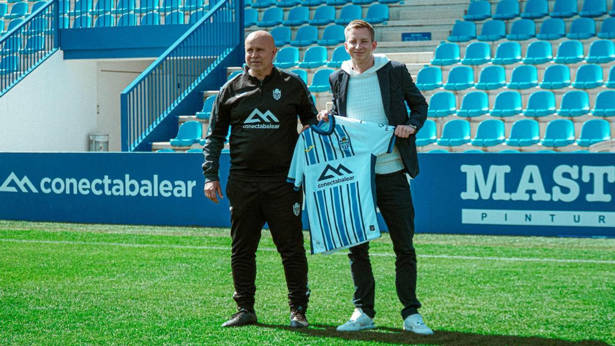 Jaume Mut y Patrick Messow en el Estadio Balear