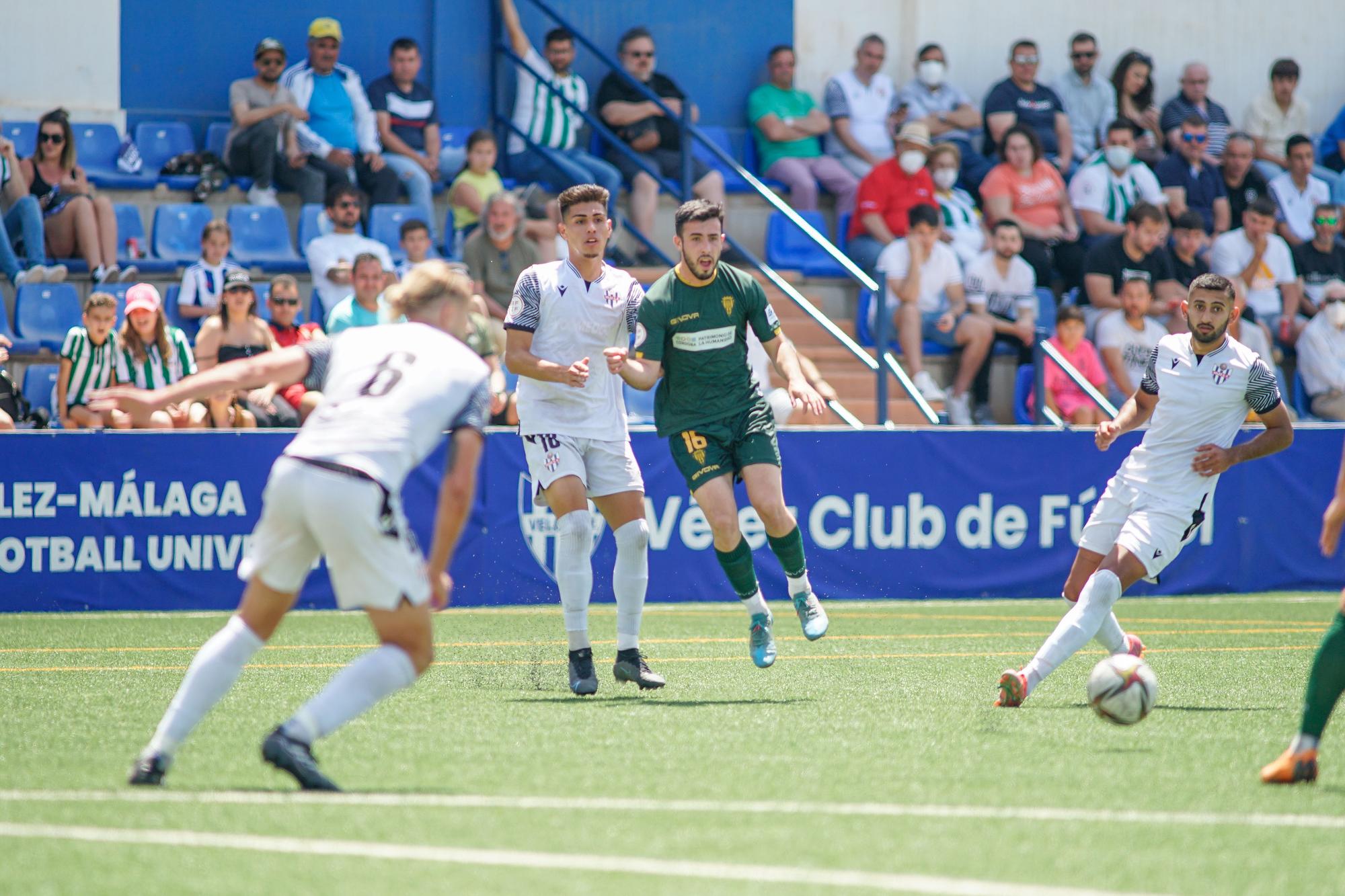 Las imágenes del Vélez CF-Córdoba CF