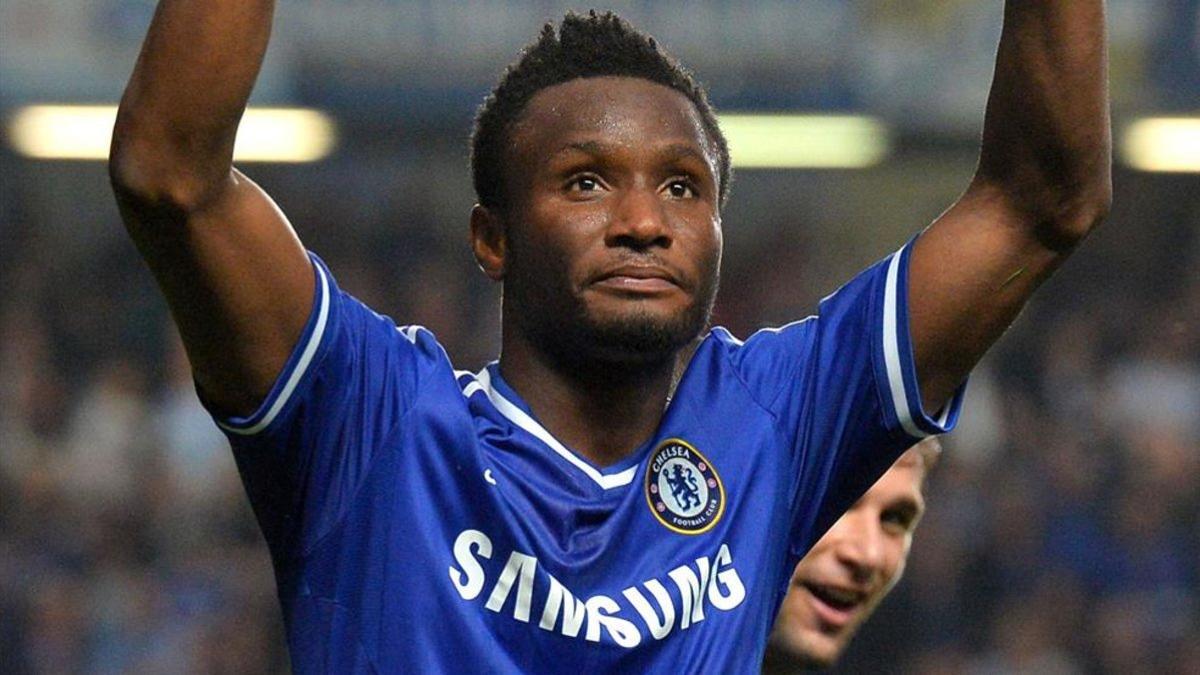 Obi Mikel: La pelea entre United y Chelsea por su fichaje