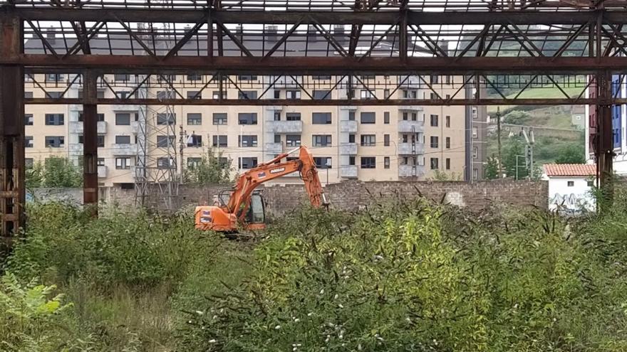 Retoman la obra de los accesos al futuro ferial de Talleres del Conde, en Langreo