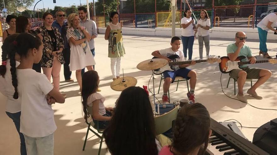 La consejera, ayer durante un acto en el centro de atención preferente de El Palmar.