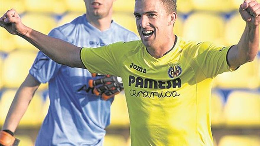 El Villarreal B vuelve a sonreír con una goleada ante el colista