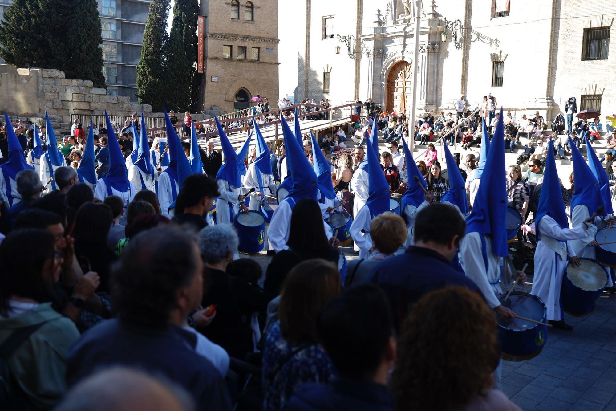 FOTOGALERÍA | Procesión del Santo Entierro en Zaragoza