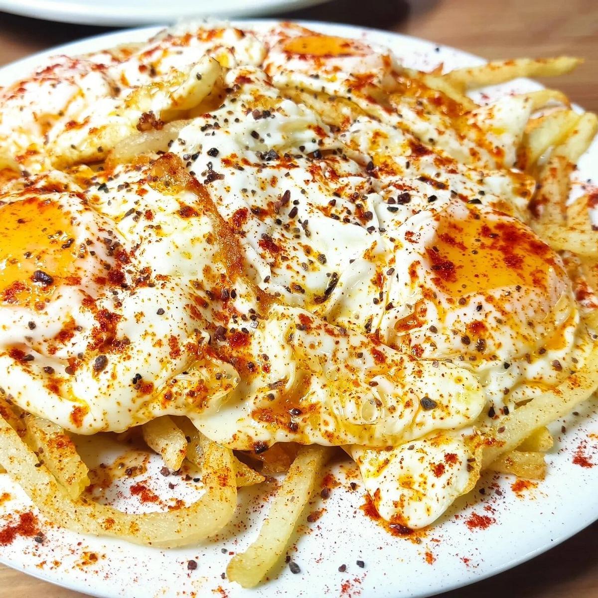 El guachinche ofrece diferentes platos de la gastronomía canaria
