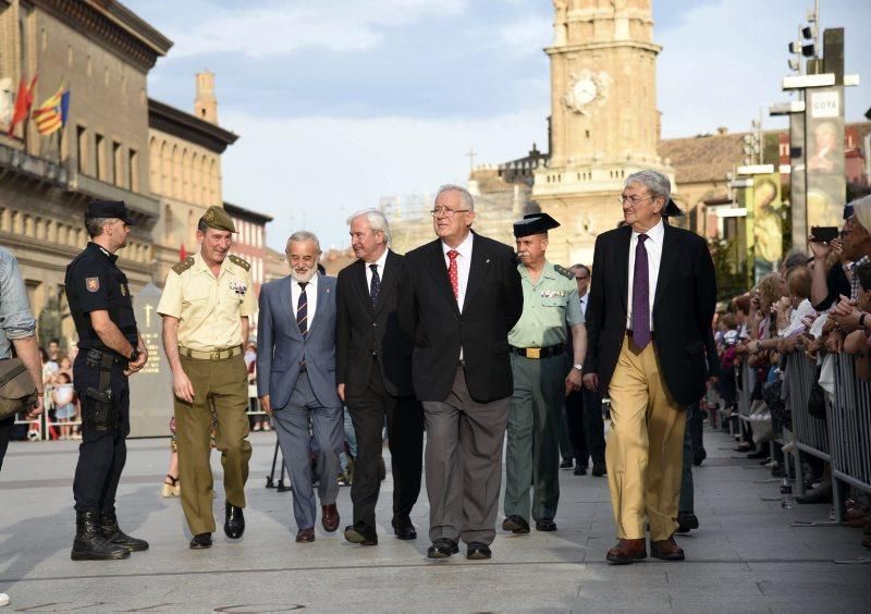 Retreta militar y homenaje a los caídos por España