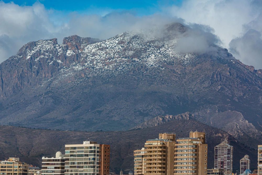 Temporal de lluvia y viento en la Marina Baixa