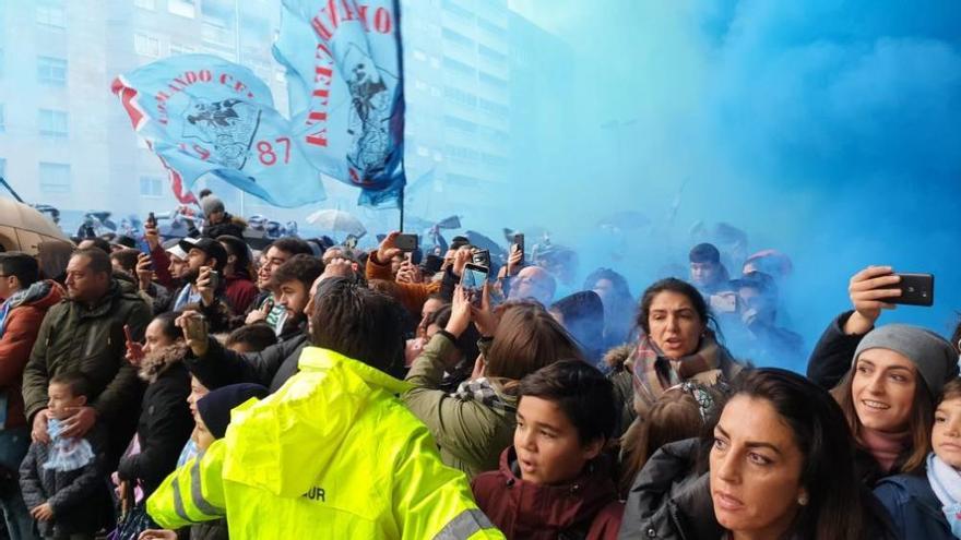 Arde Balaídos bajo la lluvia: vuelve &quot;A Nosa Reconquista&quot;