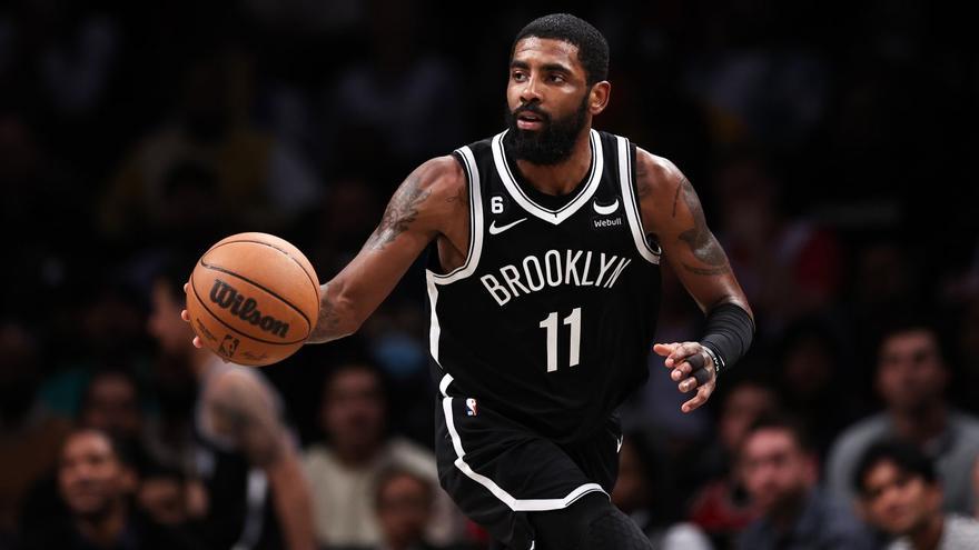 Kyrie Irving, suspendido cinco partidos por Brooklyn Nets, pide perdón