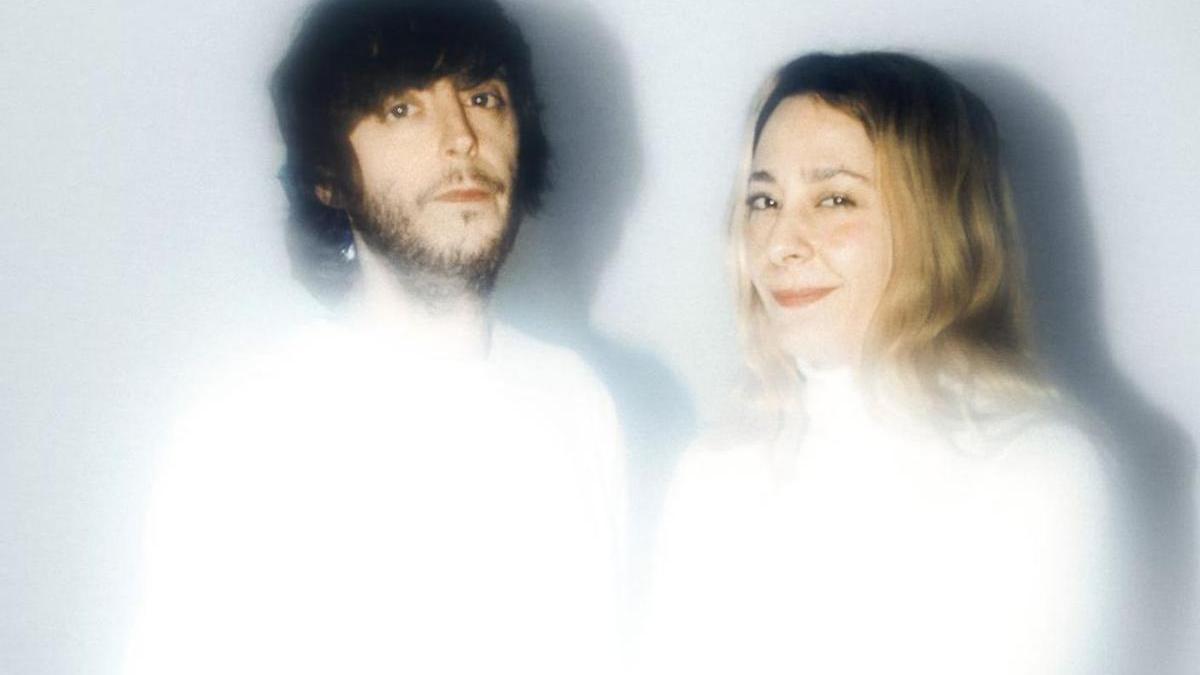 Víctor Cabezudo y Julia Martín-Maestro.