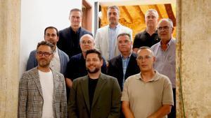 Encuentro de alcaldes y representantes de 10 municipios del Camp de Tarragona para defender al territorio ante el anuncio de despidos de Dow.