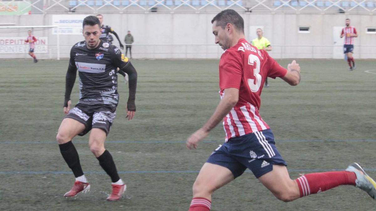 Pablo García durante uno de los muchos encuentros que disputó con el Alondras. |