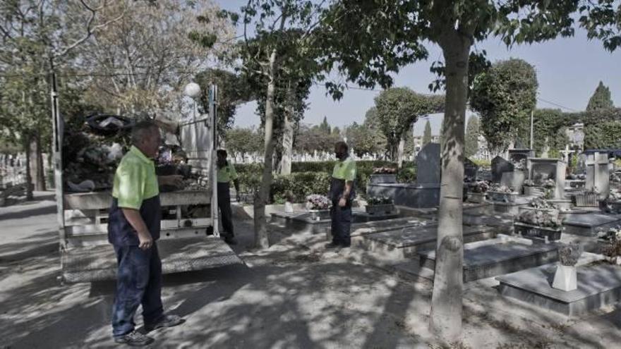 Suspendido el trámite para el nuevo contrato del cementerio