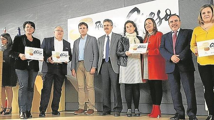 El ayuntamiento se suma a la ruta del queso