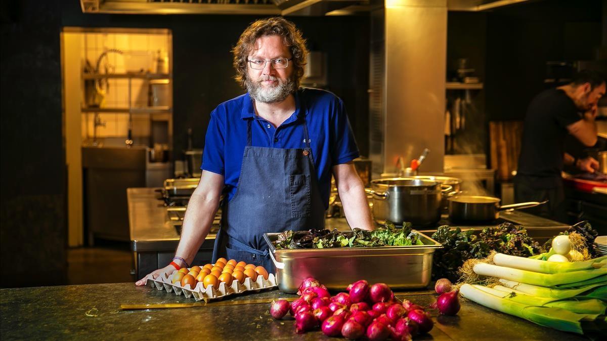 Rafa Peña, en la cocina de Gresca Bar.