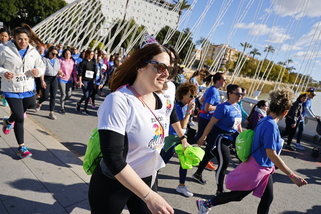 Imágenes del recorrido de la Carrera de la Mujer: avenida Pío Baroja y puente del Reina Sofía (I)