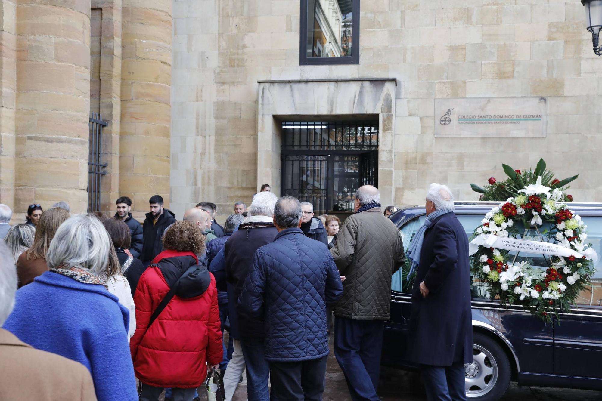 EN IMÁGENES: Así fue el emotivo adiós a Chema Feito, el profesor que llevó por bandera "el espíritu dominico"