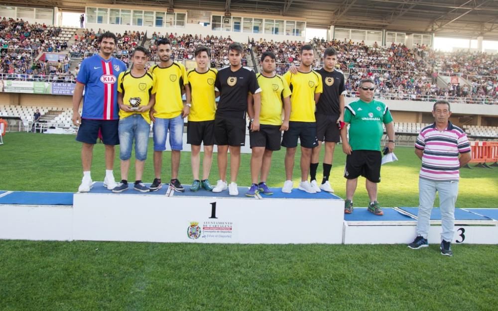 Clausura de la liga local de fútbol base de Cartag